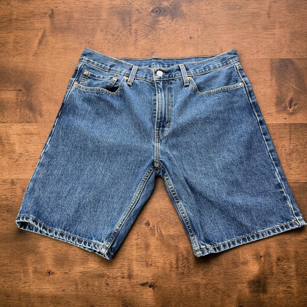 Levis 405 Standard Fit Denim 10" Shorts Mens 36 Medium Wash Cotton Jean Shorts
